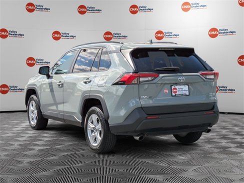 Used 2021 Toyota RAV4 XLE image 7