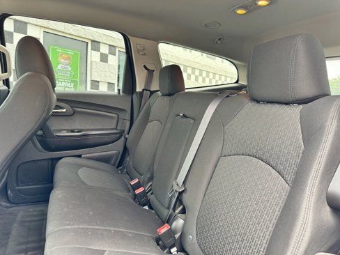 Used 2010 Chevrolet Traverse LT w/ Personal Connectivity Package image 27