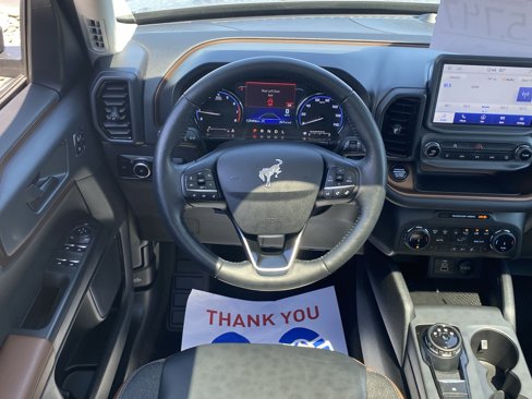 Used 2023 Ford Bronco Sport Outer Banks w/ Tech Package image 10