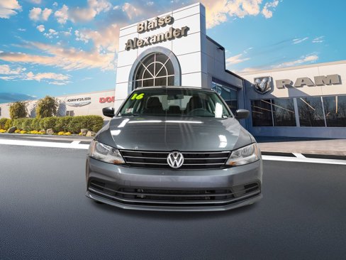 Used 2016 Volkswagen Jetta S image 9