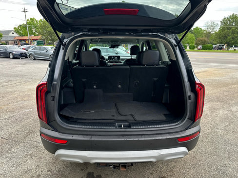 Used 2020 Kia Telluride LX image 32