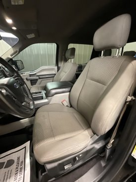 Used 2017 Ford F150 XLT w/ Equipment Group 302A Luxury image 9