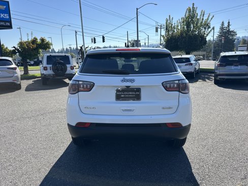 Used 2024 Jeep Compass Latitude image 4