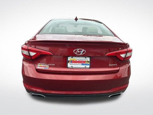 Used 2015 Hyundai Sonata Sport image 4