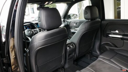 Used 2020 Mercedes-Benz GLB 250 4MATIC image 33