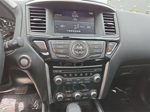 Certified 2020 Nissan Pathfinder SV image 20