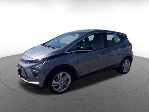 Used 2023 Chevrolet Bolt LT w/ Driver Confidence Package image 8