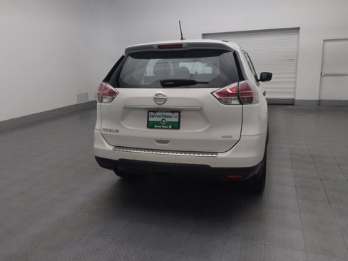 Used 2016 Nissan Rogue S image 7