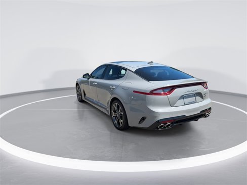 Used 2019 Kia Stinger GT2 image 6