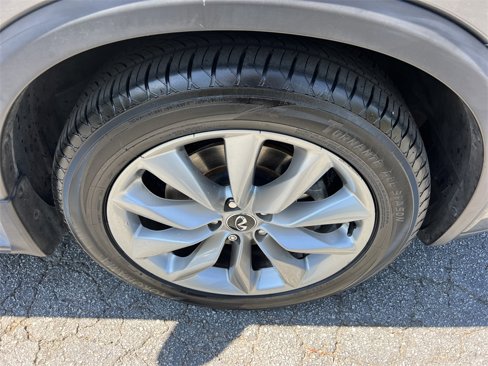 Used 2019 INFINITI QX50 Essential w/ Proactive Package image 10
