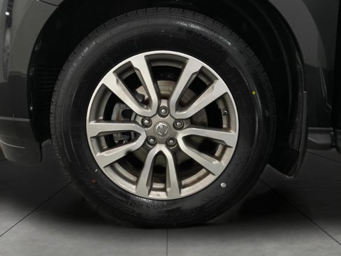 Used 2016 Nissan Pathfinder SL image 13