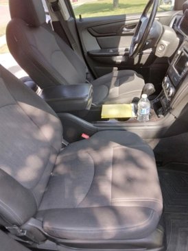 Used 2016 Chevrolet Traverse LT image 3