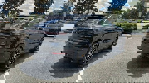 Certified 2024 Porsche Cayenne Coupe image 8