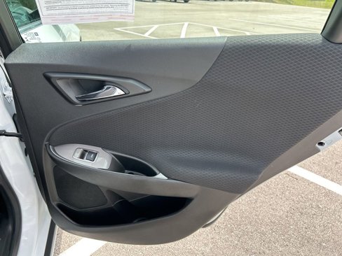 Used 2023 Chevrolet Malibu LT image 38