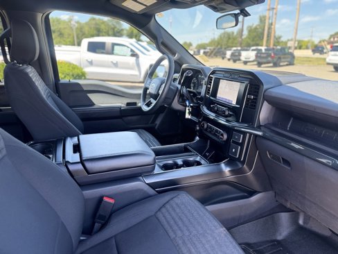 Used 2022 Ford F150 XL w/ STX Appearance Package image 10