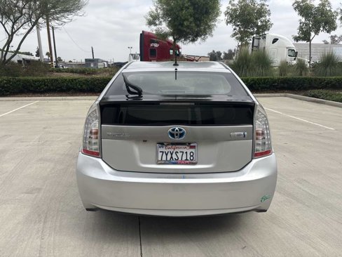 Used 2014 Toyota Prius Plug-In Hybrid image 4