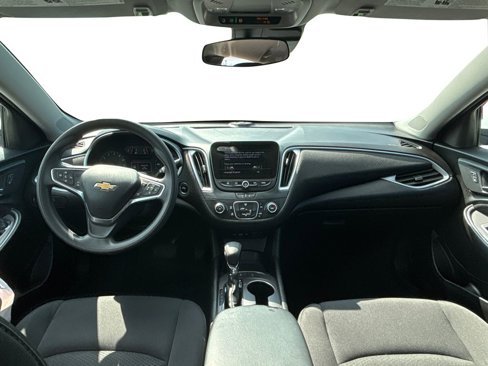 Used 2024 Chevrolet Malibu LS w/ Driver Confidence Package image 17