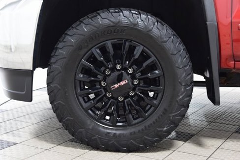 Used 2018 GMC Sierra 2500 SLE w/ SLE Preferred Package image 23