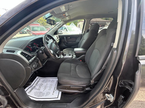 Used 2014 GMC Acadia SLE image 6