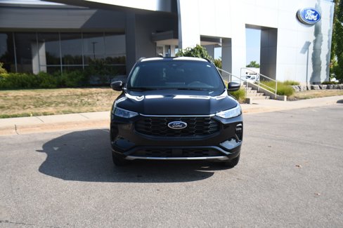 Used 2023 Ford Escape ST-Line w/ Tech Pack #1 image 10