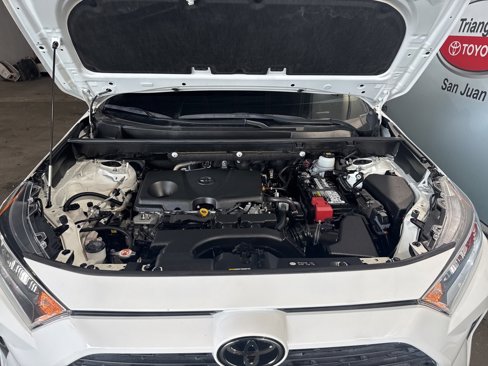Used 2021 Toyota RAV4 XLE image 48
