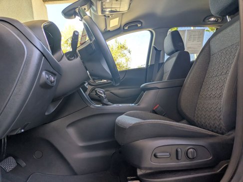 Used 2023 Chevrolet Equinox LT image 20