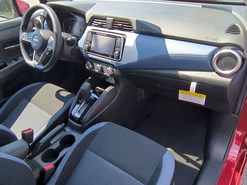 New 2025 Nissan Versa SV image 28