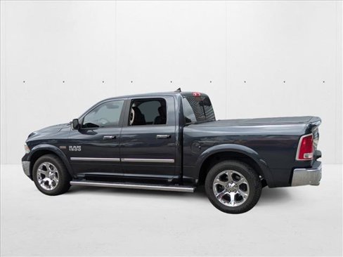 Used 2018 RAM 1500 Laramie w/ Convenience Group image 3