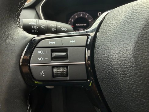 Certified 2025 Acura Integra A-Spec image 17