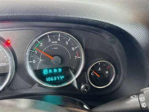 Used 2016 Jeep Wrangler Unlimited Sahara w/ Max Tow Package image 23