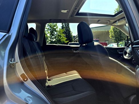 Used 2019 Subaru Forester Premium image 43