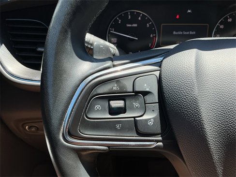 Used 2023 Buick Envision Preferred image 19