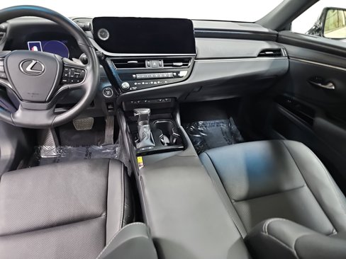 Used 2023 Lexus ES 300h w/ Premium Package image 9