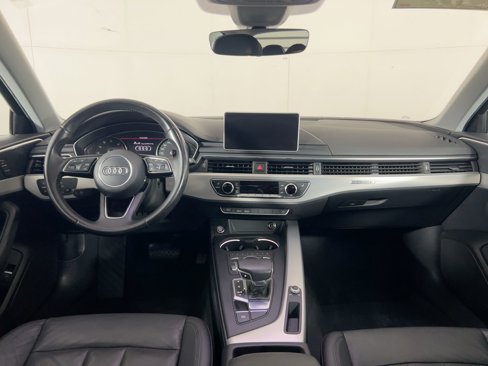 Used 2017 Audi A4 2.0T Premium image 13