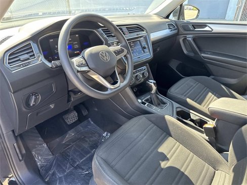 Certified 2022 Volkswagen Tiguan S image 13