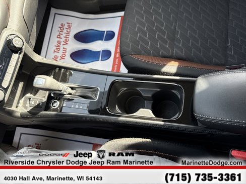 Used 2024 Nissan Kicks SR image 22