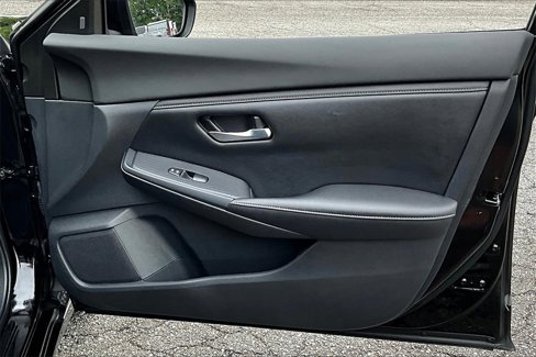 Used 2023 Nissan Sentra SV image 25