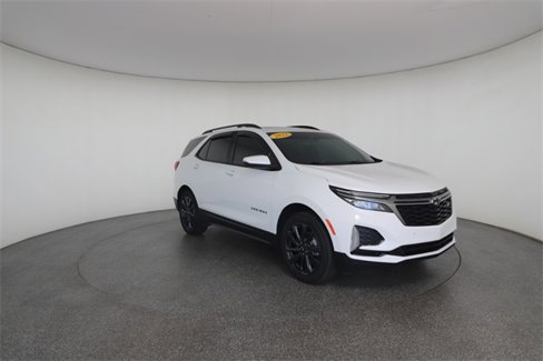 Used 2022 Chevrolet Equinox RS w/ Infotainment Package image 28