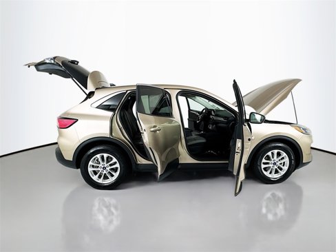 Used 2021 Ford Escape SE image 24