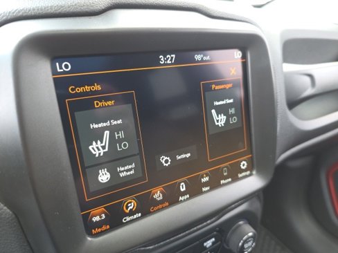 Used 2022 Jeep Renegade Trailhawk w/ Sun/Sound Group image 23