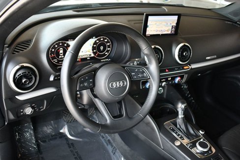 Used 2018 Audi A3 2.0T Premium image 36