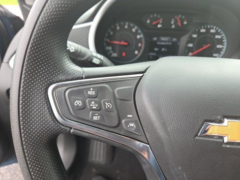 Used 2024 Chevrolet Malibu LT image 38