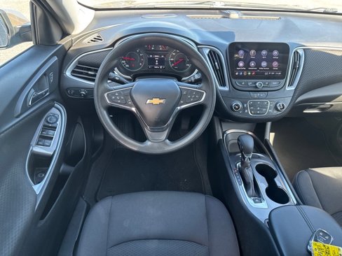 Used 2023 Chevrolet Malibu LT image 17