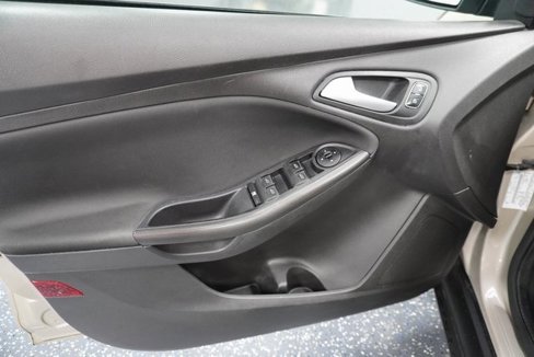 Used 2017 Ford Focus SEL w/ Interior Protection Package image 13