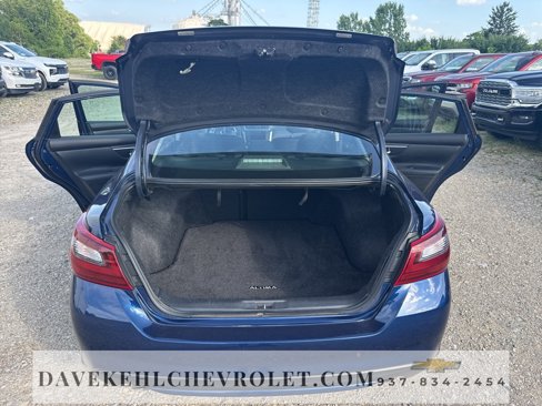Used 2017 Nissan Altima 2.5 SR w/ LED Appearance Package image 28