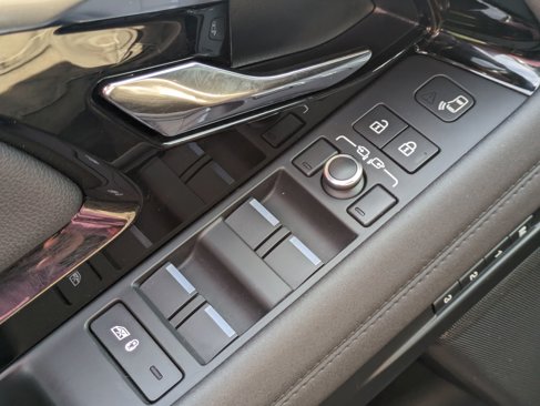 Certified 2021 Land Rover Range Rover Evoque R-Dynamic SE image 21