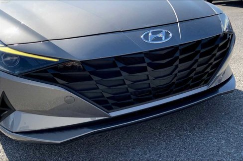 Used 2023 Hyundai Elantra SEL image 28