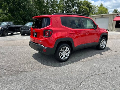 Used 2019 Jeep Renegade Latitude image 7