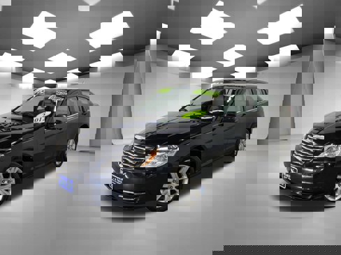Used 2012 Chrysler 200 Touring w/ Cold Weather Group image 1