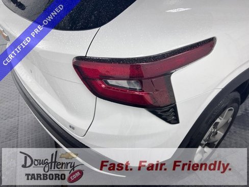 Certified 2024 Chevrolet Trax LT w/ Driver Confidence Package image 15